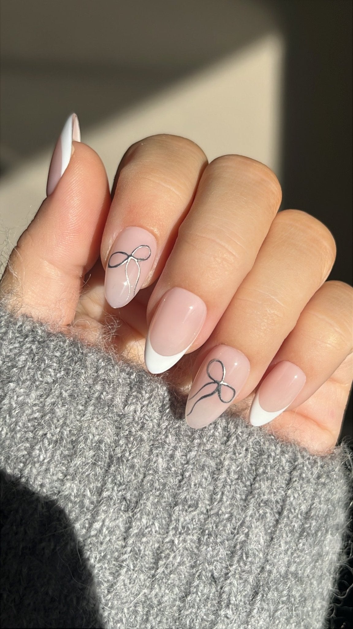 Softly Tied - NegleSky