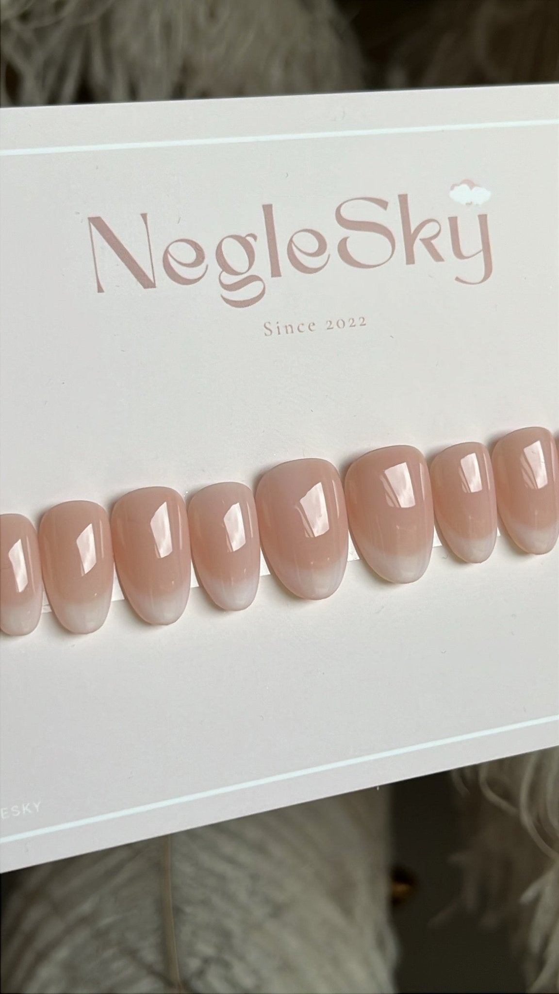 Natural French - NegleSky